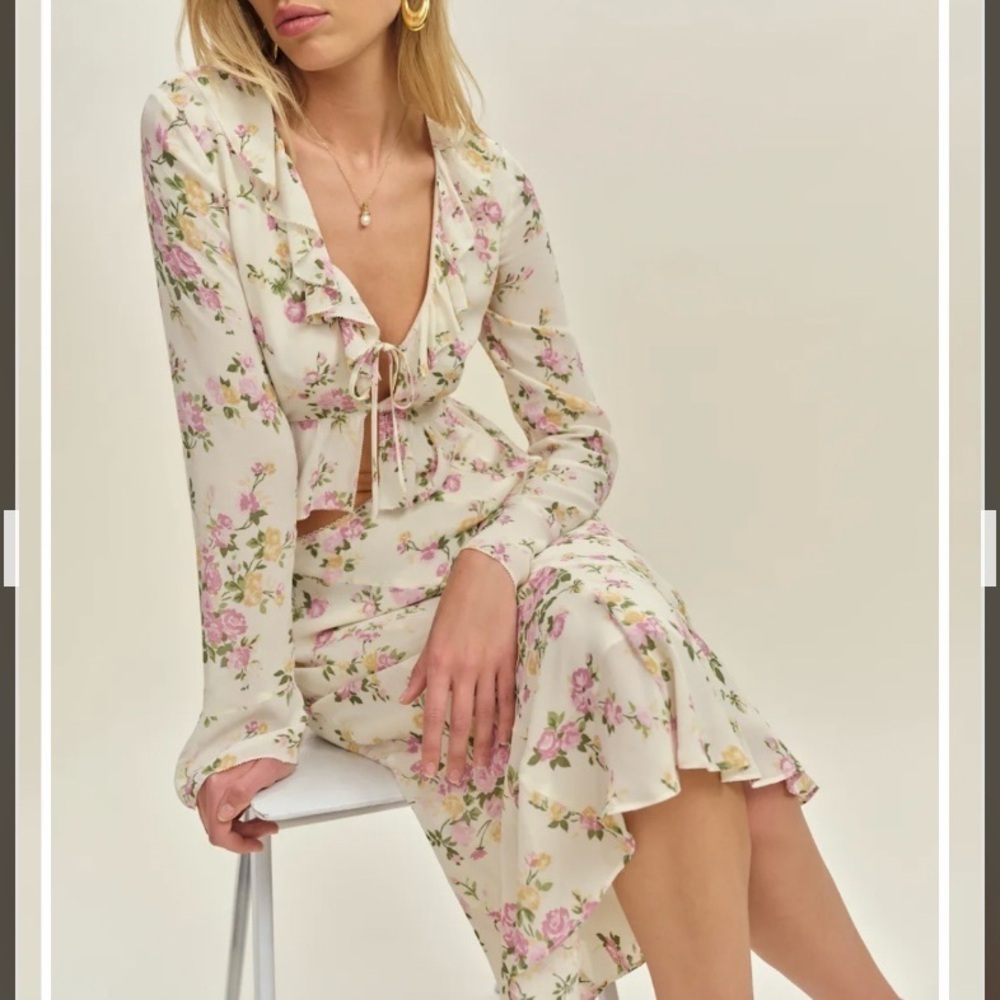 Reformation Julie Two Piece long sleeve top w/ matching midi skirt in Posy Sz 4 - Picture 5 of 16